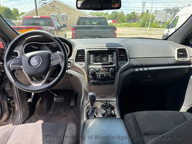 2016 Jeep Grand Cherokee 4WD 4dr Laredo - 23038784 - 6