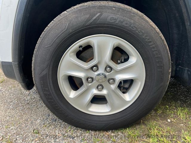 2016 Jeep Grand Cherokee 4WD 4dr Laredo - 23082799 - 10