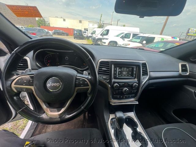 2016 Jeep Grand Cherokee 4WD 4dr Laredo - 23082799 - 4