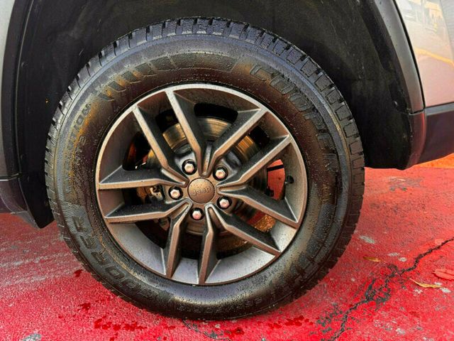 2016 Jeep Grand Cherokee 4WD 4dr Laredo - 22946495 - 19