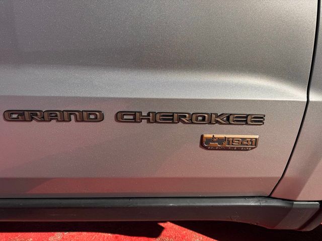 2016 Jeep Grand Cherokee 4WD 4dr Laredo - 22946495 - 22