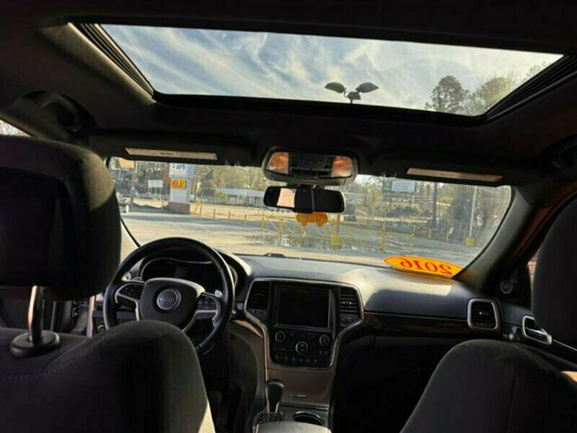 2016 Jeep Grand Cherokee 4WD 4dr Laredo - 22946495 - 7