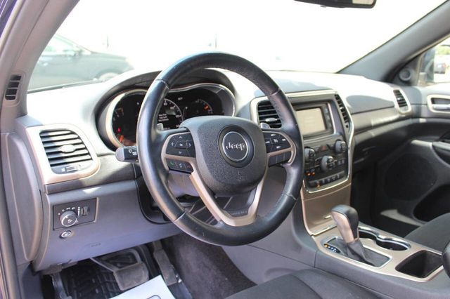 2016 Jeep Grand Cherokee 4WD 4dr Laredo - 22879651 - 11