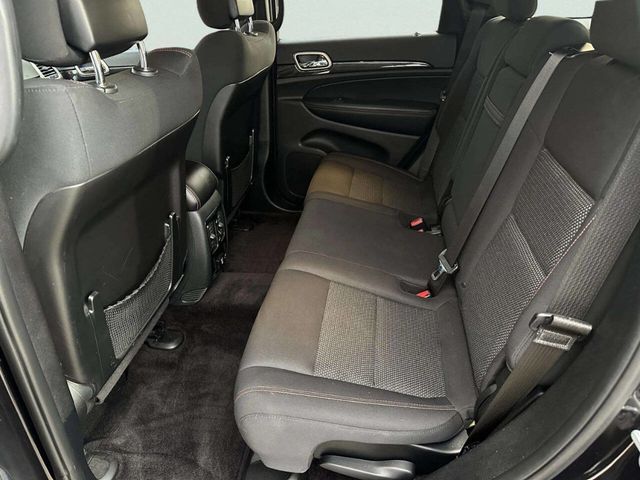 2016 Jeep Grand Cherokee 4WD 4dr Laredo - 22956114 - 11