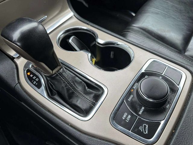 2016 Jeep Grand Cherokee 4WD 4dr Limited 75th Anniversary - 22989020 - 26