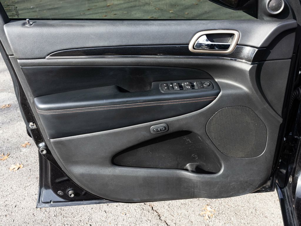 2016 Jeep Grand Cherokee 75th Anniversary Luxury Group, Uconnect 8.4 Nav - 22958195 - 21