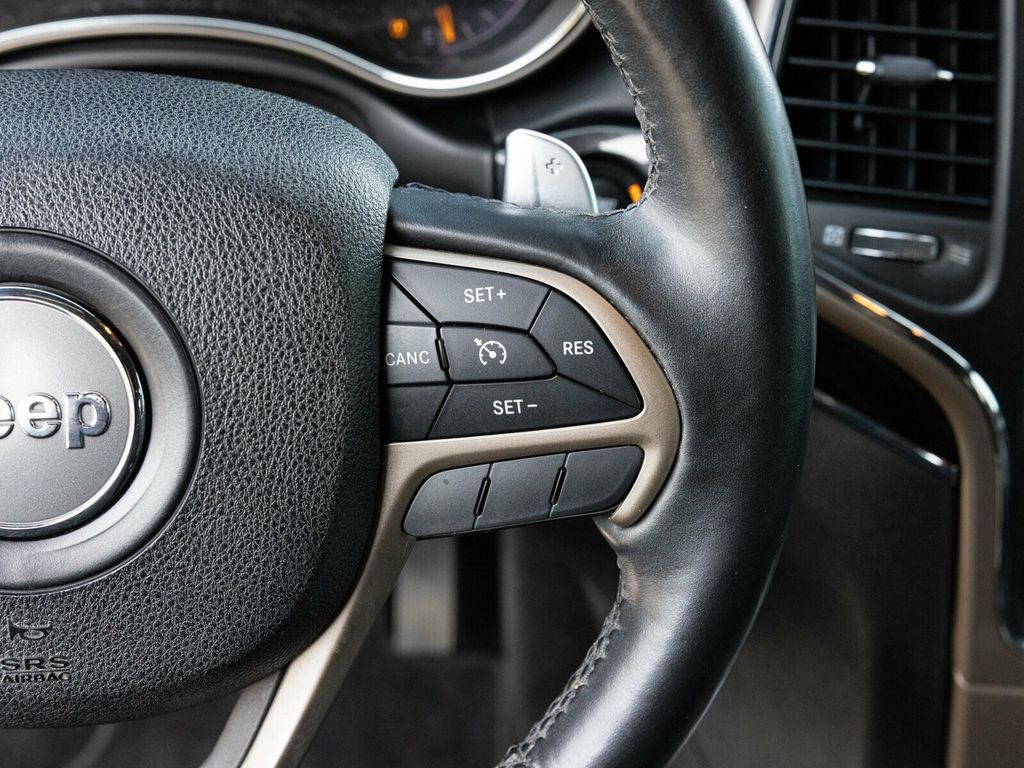 2016 Jeep Grand Cherokee 75th Anniversary Luxury Group, Uconnect 8.4 Nav - 22958195 - 33