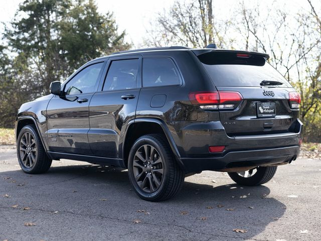 2016 Jeep Grand Cherokee 75th Anniversary Luxury Group, Uconnect 8.4 Nav - 22958195 - 5