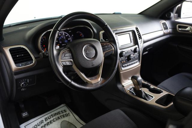 2016 Jeep Grand Cherokee Laredo - 23022809 - 12