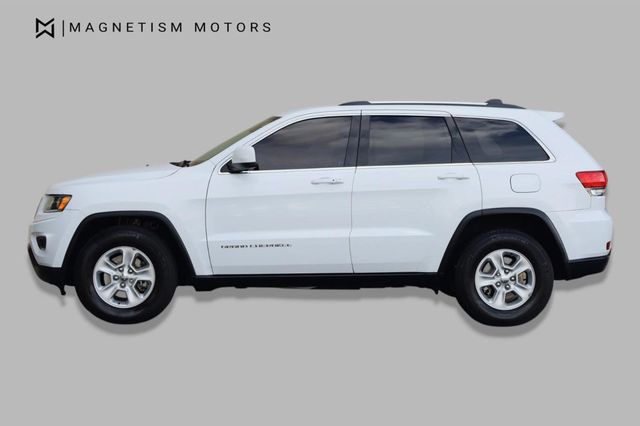 2016 Jeep Grand Cherokee Laredo - 23022809 - 1