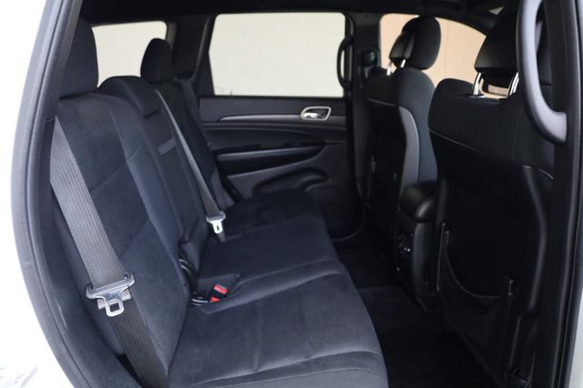 2016 Jeep Grand Cherokee Laredo - 23022809 - 22
