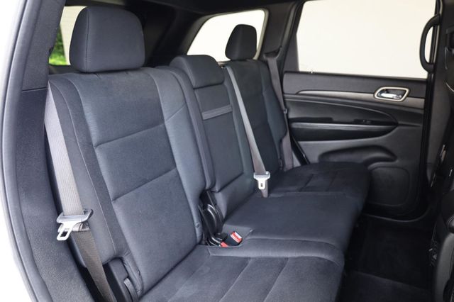 2016 Jeep Grand Cherokee Laredo - 23022809 - 23