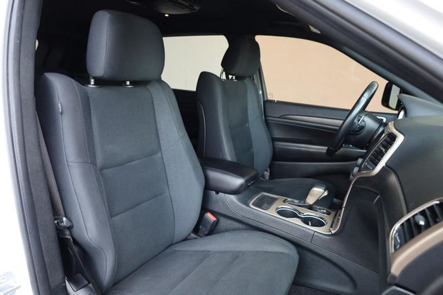 2016 Jeep Grand Cherokee Laredo - 23022809 - 26