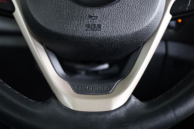 2016 Jeep Grand Cherokee Laredo - 23022809 - 34
