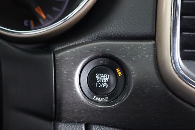 2016 Jeep Grand Cherokee Laredo - 23022809 - 35