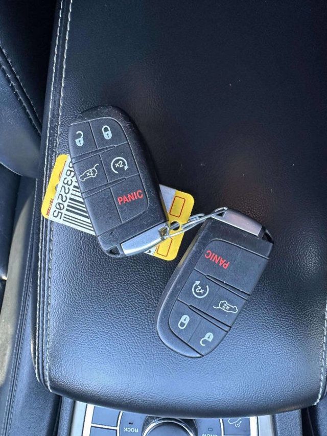 2016 Jeep Grand Cherokee Limited 4x4 4dr SUV - 23002629 - 38