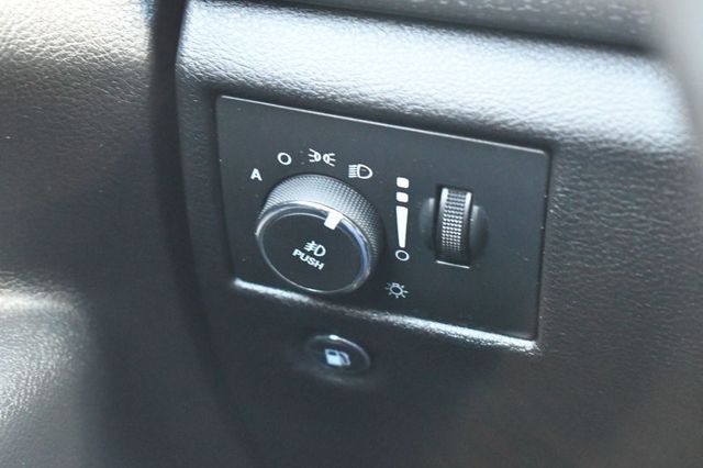 2016 Jeep Grand Cherokee RWD 4dr Laredo - 22990101 - 30