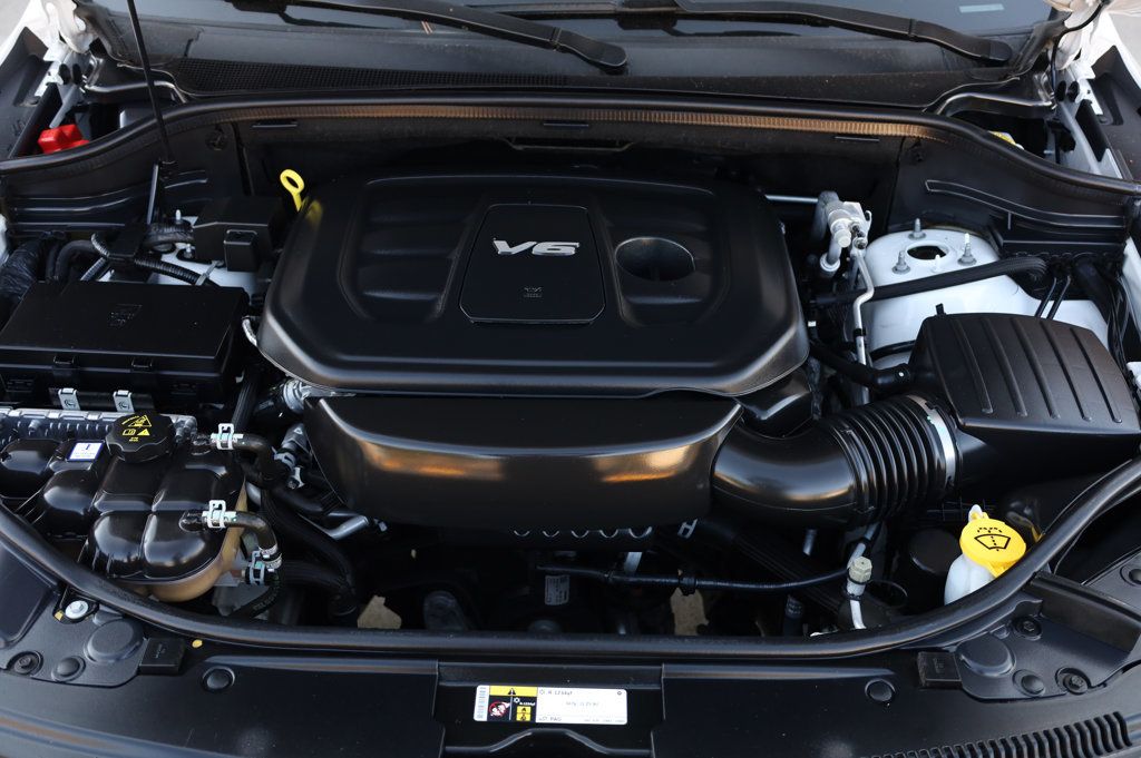2016 Jeep Grand Cherokee Laredo E photo 12