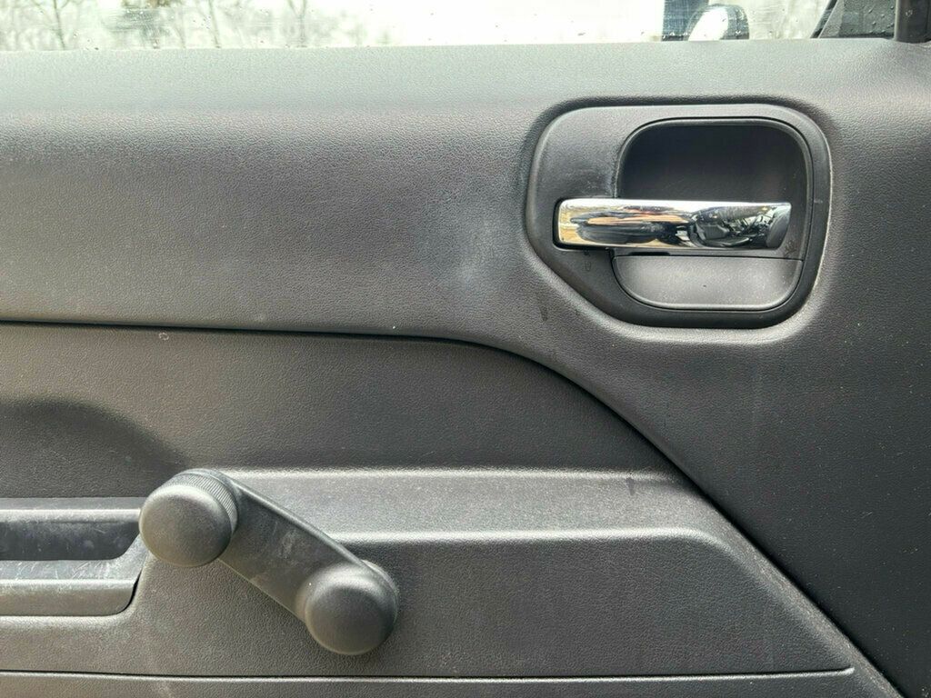 2016 Jeep Patriot 2016 JEEP PATRIOT SPORT SE - 22980151 - 31