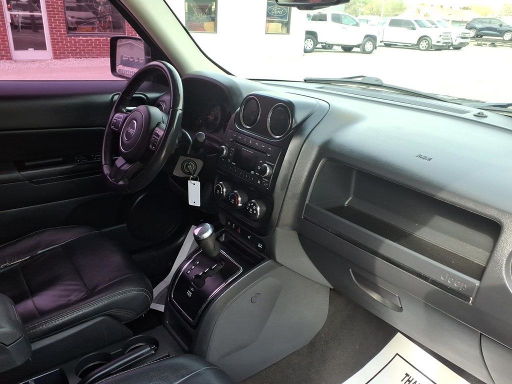 2016 Jeep Patriot 4WD 4dr High Altitude Edition - 23005460 - 16