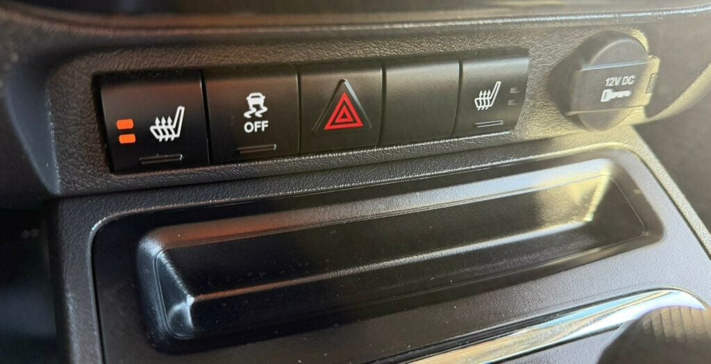 2016 Jeep Patriot FWD 4dr Latitude - 22990155 - 17