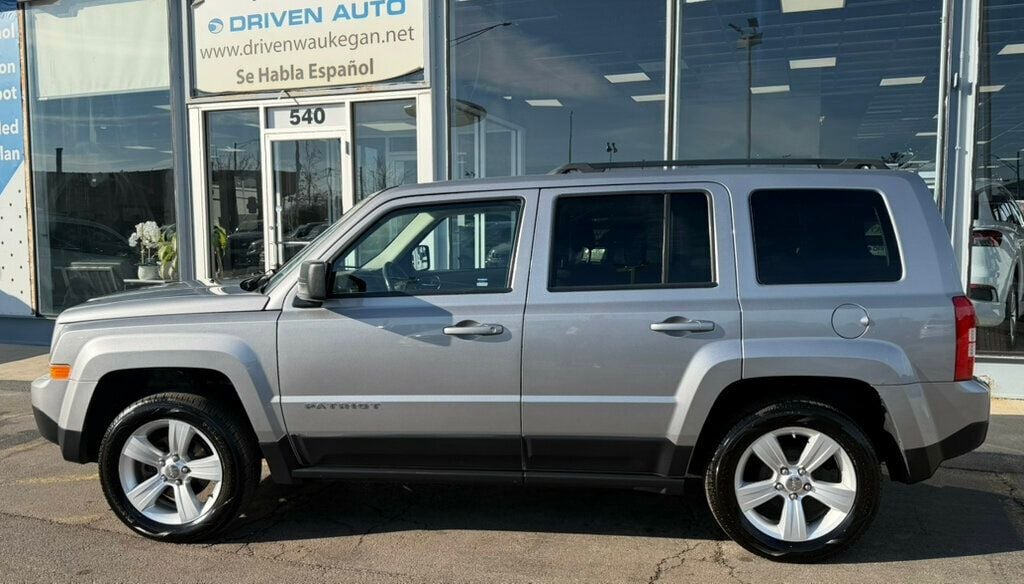 2016 Jeep Patriot FWD 4dr Latitude - 22990155 - 1