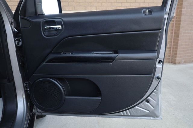 2016 Jeep Patriot Latitude - 23067801 - 18