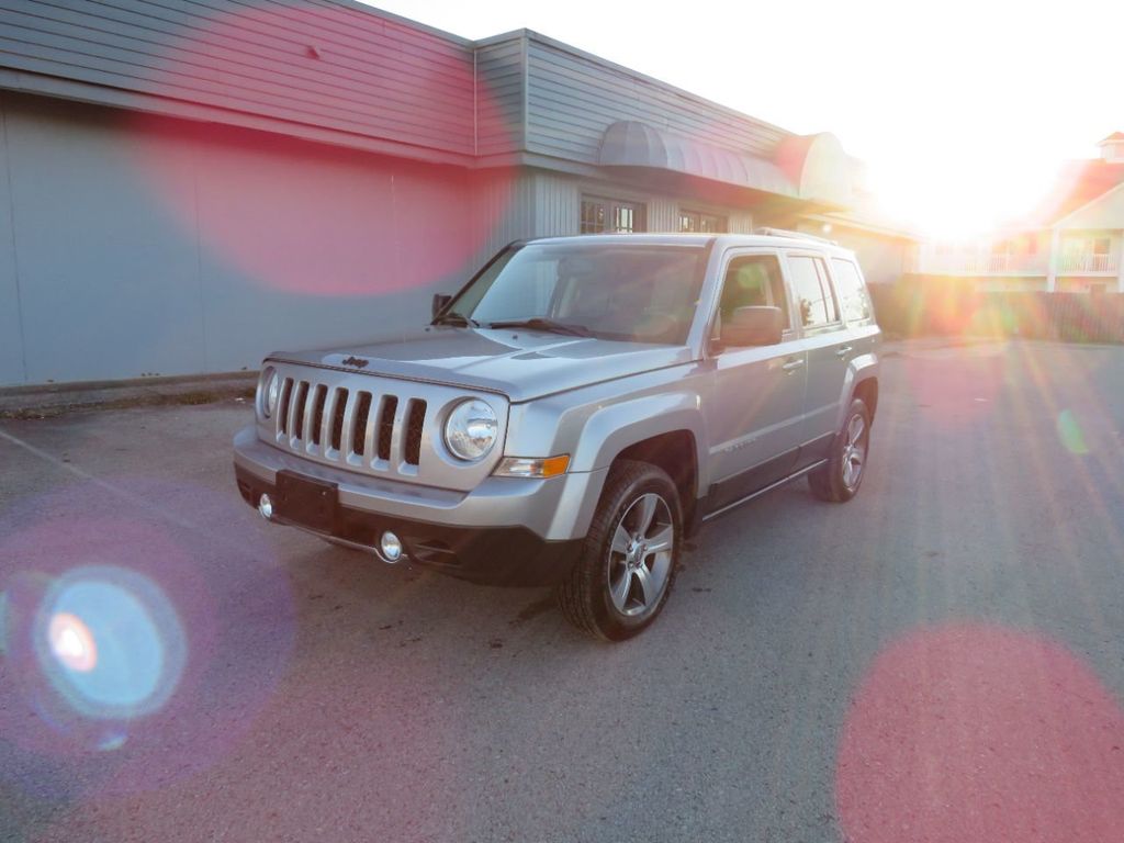 2016 Jeep Patriot Latitude Leather Roof - 22214542 - 1