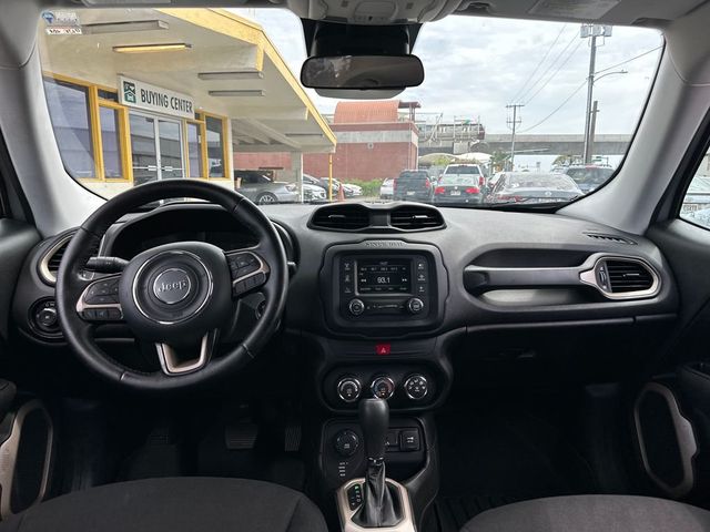 2016 Jeep Renegade 4WD 4dr Latitude - 23014021 - 13