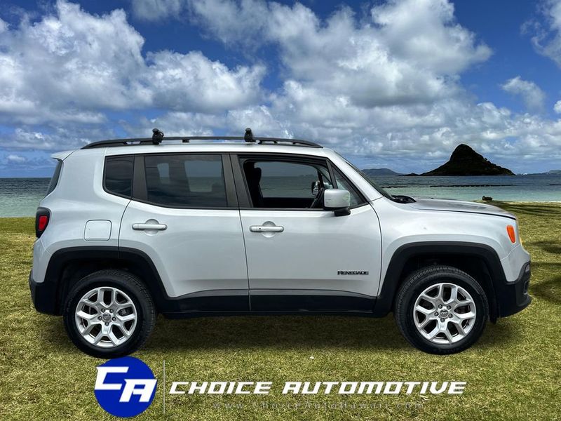 2016 Jeep Renegade 4WD 4dr Latitude - 23014021 - 8