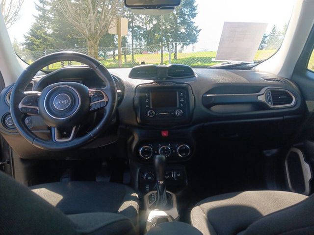 2016 Jeep Renegade 4WD 4dr Latitude - 23008018 - 6