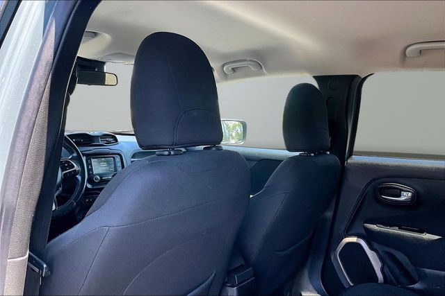 2016 Jeep Renegade 4WD 4dr Latitude - 23035920 - 15