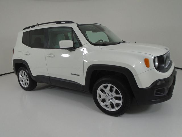 2016 Jeep Renegade 4WD 4dr Latitude - 22971799 - 0