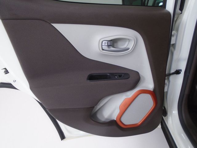 2016 Jeep Renegade 4WD 4dr Latitude - 22971799 - 27