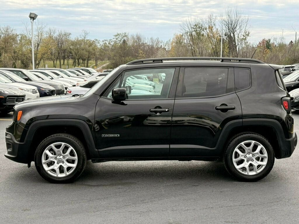 2016 Jeep Renegade 4WD 4dr Latitude - 22664430 - 16