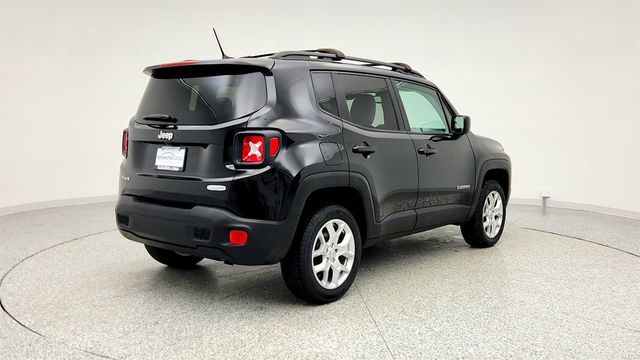 2016 Jeep Renegade 4WD 4dr Latitude w/ My Sky Power Retractable / Removable Panels - 22967449 - 4