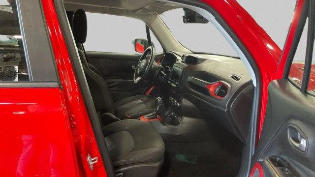 2016 Jeep Renegade 4WD 4dr Trailhawk - 23007990 - 11