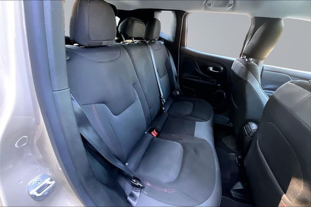 2016 Jeep Renegade 4WD 4dr Trailhawk - 23066055 - 13