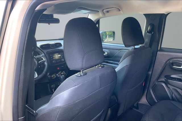 2016 Jeep Renegade 4WD 4dr Trailhawk - 23066055 - 17