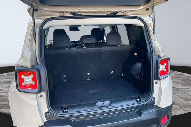2016 Jeep Renegade 4WD 4dr Trailhawk - 23066055 - 33