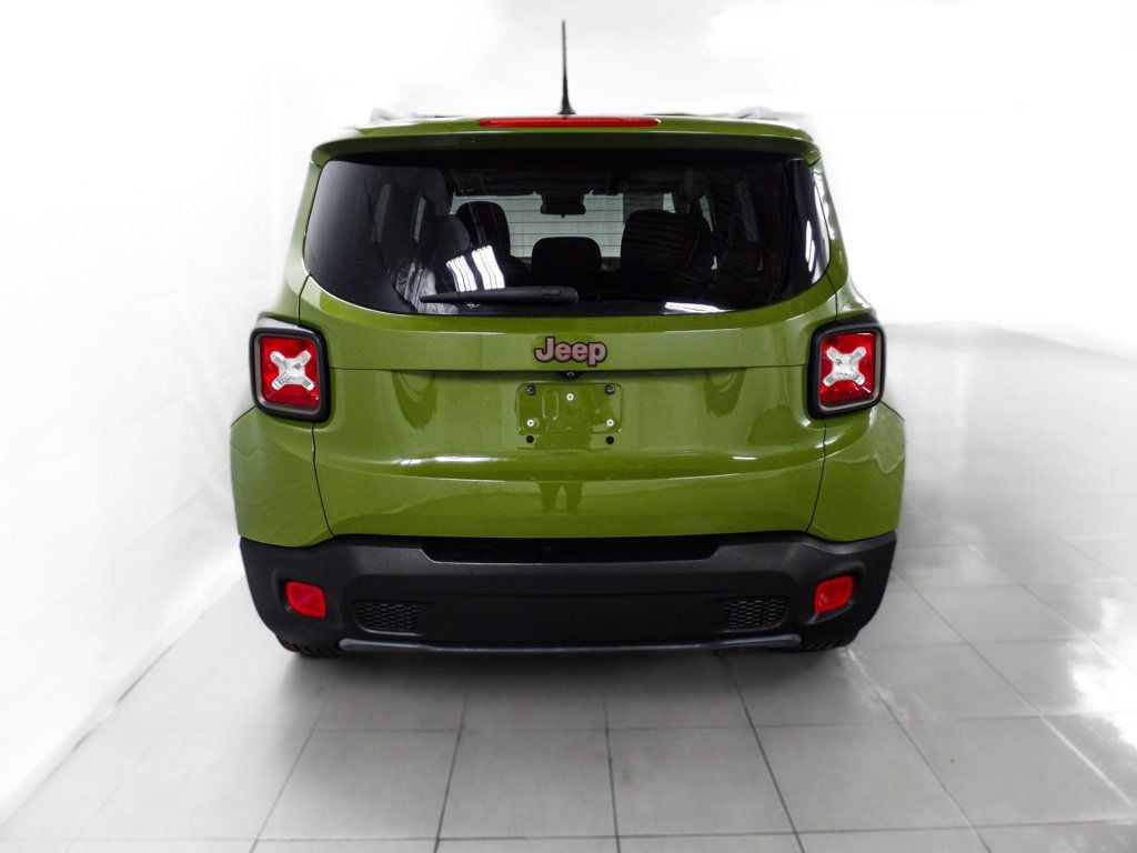 2016 Jeep Renegade LATITUDE - 22553354 - 4