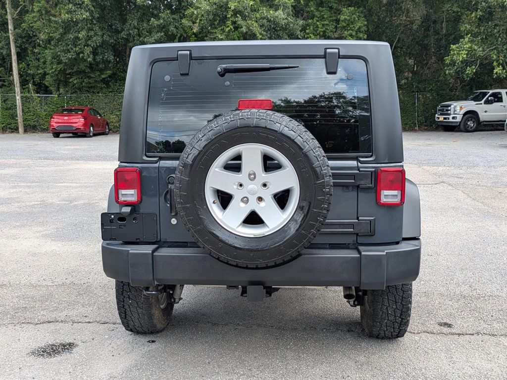 2016 Jeep Wrangler Sport photo 4