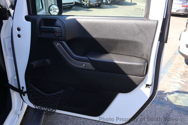 2016 Jeep Wrangler  - 23074700 - 12