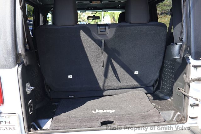 2016 Jeep Wrangler  - 23074700 - 17