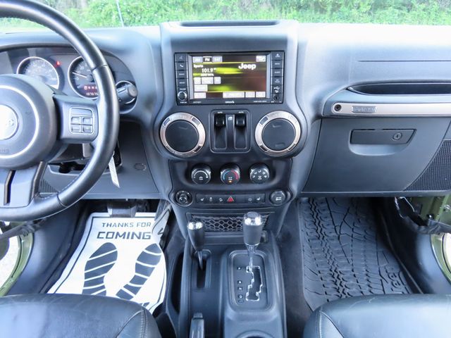 2016 Jeep Wrangler 4WD 2dr 75th Anniversary - 23032131 - 34
