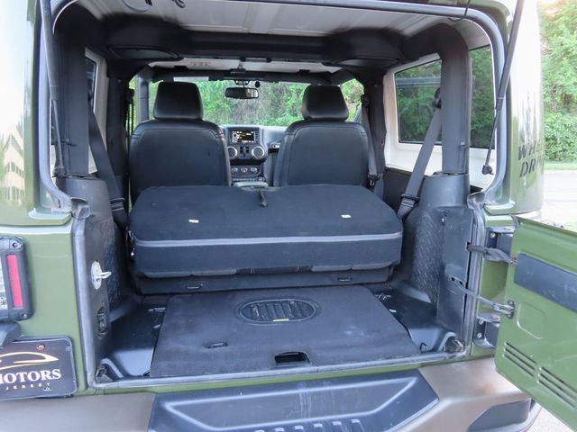 2016 Jeep Wrangler 4WD 2dr 75th Anniversary - 23032131 - 7