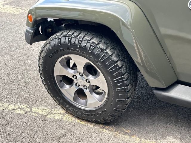 2016 Jeep Wrangler 4WD 2dr Sahara - 22929200 - 11