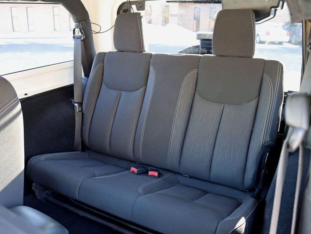 2016 Jeep Wrangler 4WD 2dr Sahara - 22980873 - 20