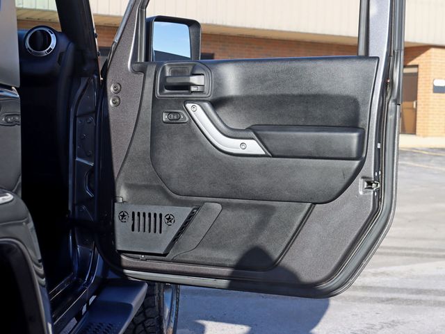 2016 Jeep Wrangler 4WD 2dr Sahara - 22980873 - 23