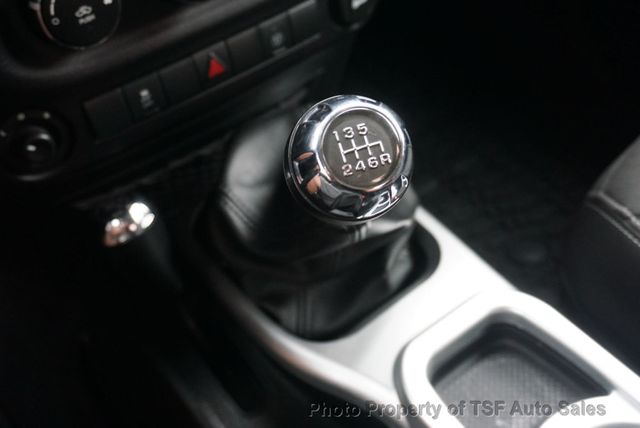 2016 Jeep Wrangler 4WD 2dr Sahara 6 SPEED MANUAL IMMACULATE CONDITION LOW MILES  - 22917973 - 25